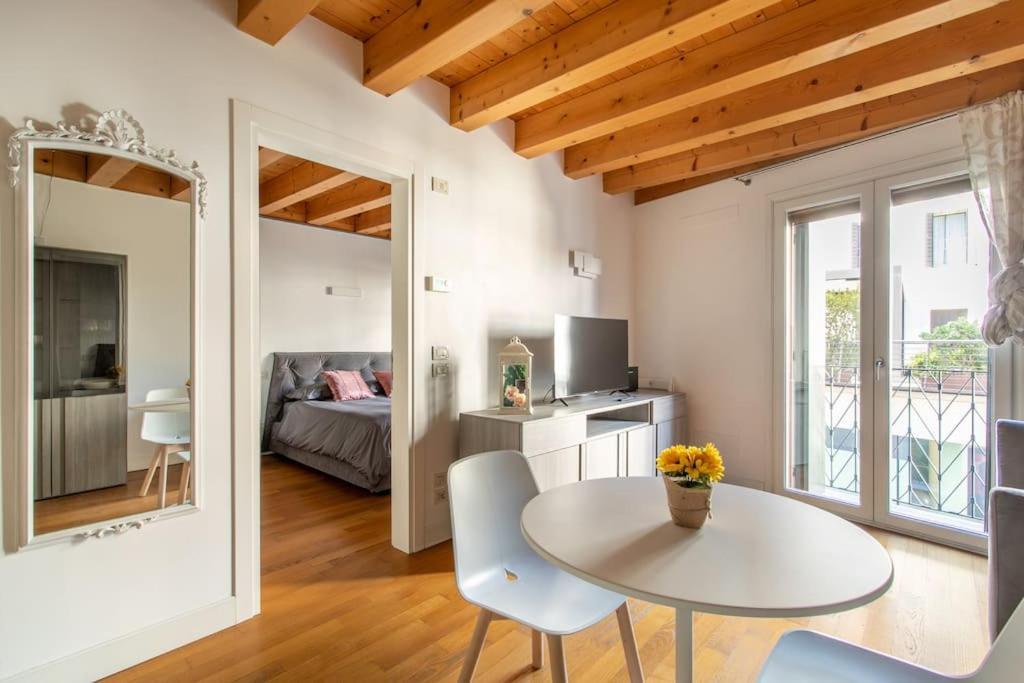 Maison Latino 7 By Welc Тревизо Экстерьер фото
